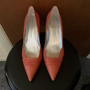 Beautiful Marc Fisher Pumps!